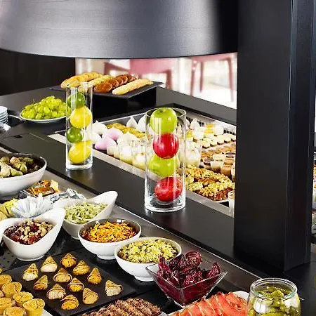 Campanile Paris Ouest - Barbanniers