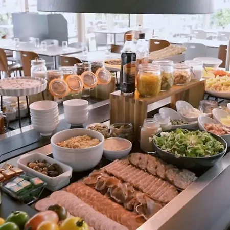 Campanile Paris Ouest - Barbanniers Ξενοδοχείο 3*